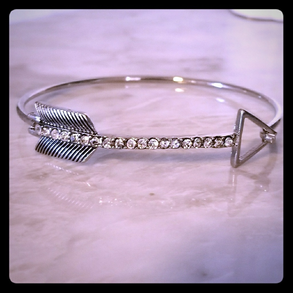 Rhinestone arrow bangle